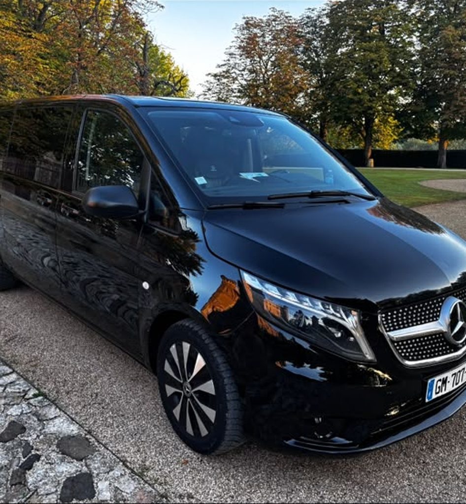 Mercedes avec chauffeur privé sur la Côte d’Azur