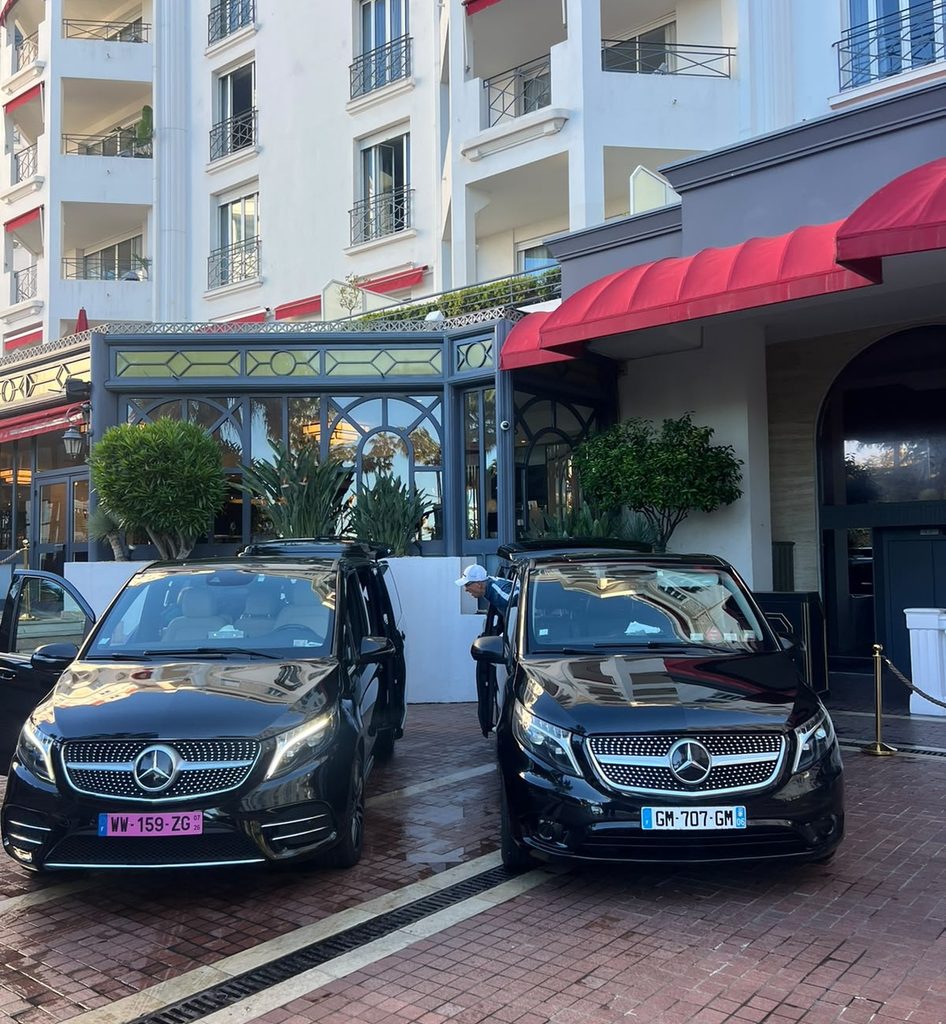 Mercedes avec chauffeur privé pour événements sur la Côte d’Azur